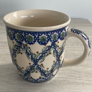 Beautiful vintage polish pottery mug